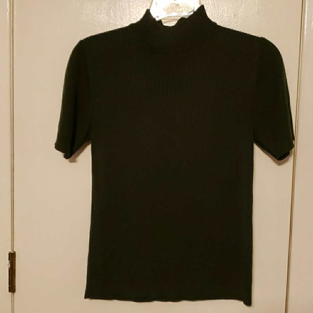 Studio works, size small top